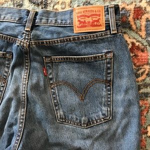 Levi's Cropped Flare Leg Jeans